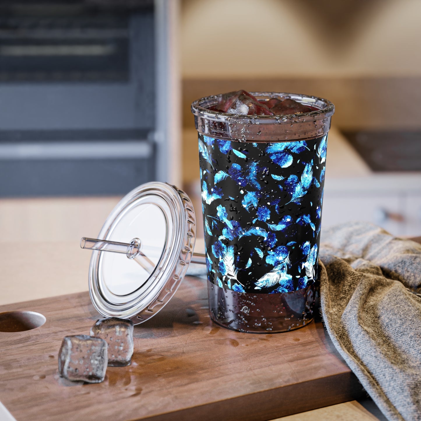 Feather Magic Suave Acrylic Cup